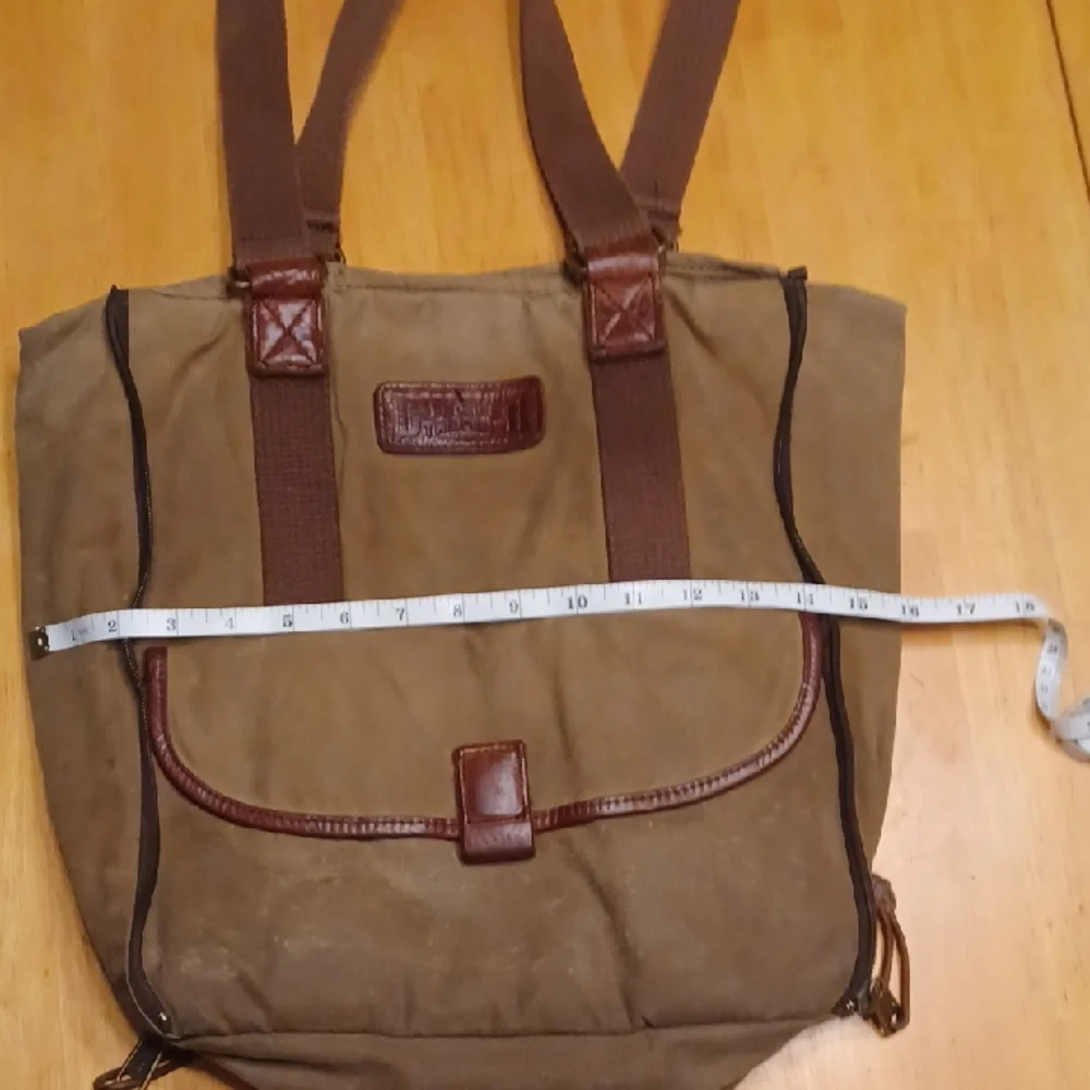 Duluth Trading Co. Expandable Oil Cloth Canvas Leather Trim Tote Bag Rucksack
